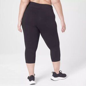 LIVI Layne Bryant Stretch Capri Legging